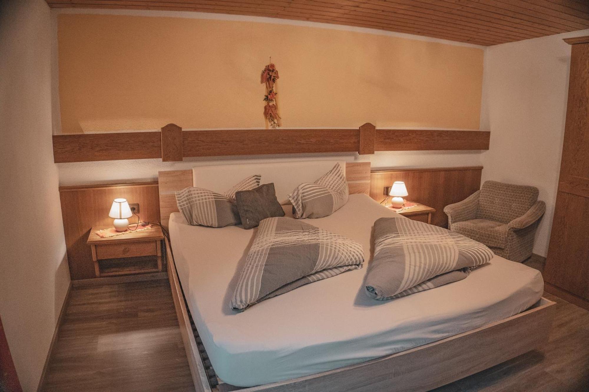 Haus Bergwind Apartment Санкт Леонард им Пицтал Екстериор снимка